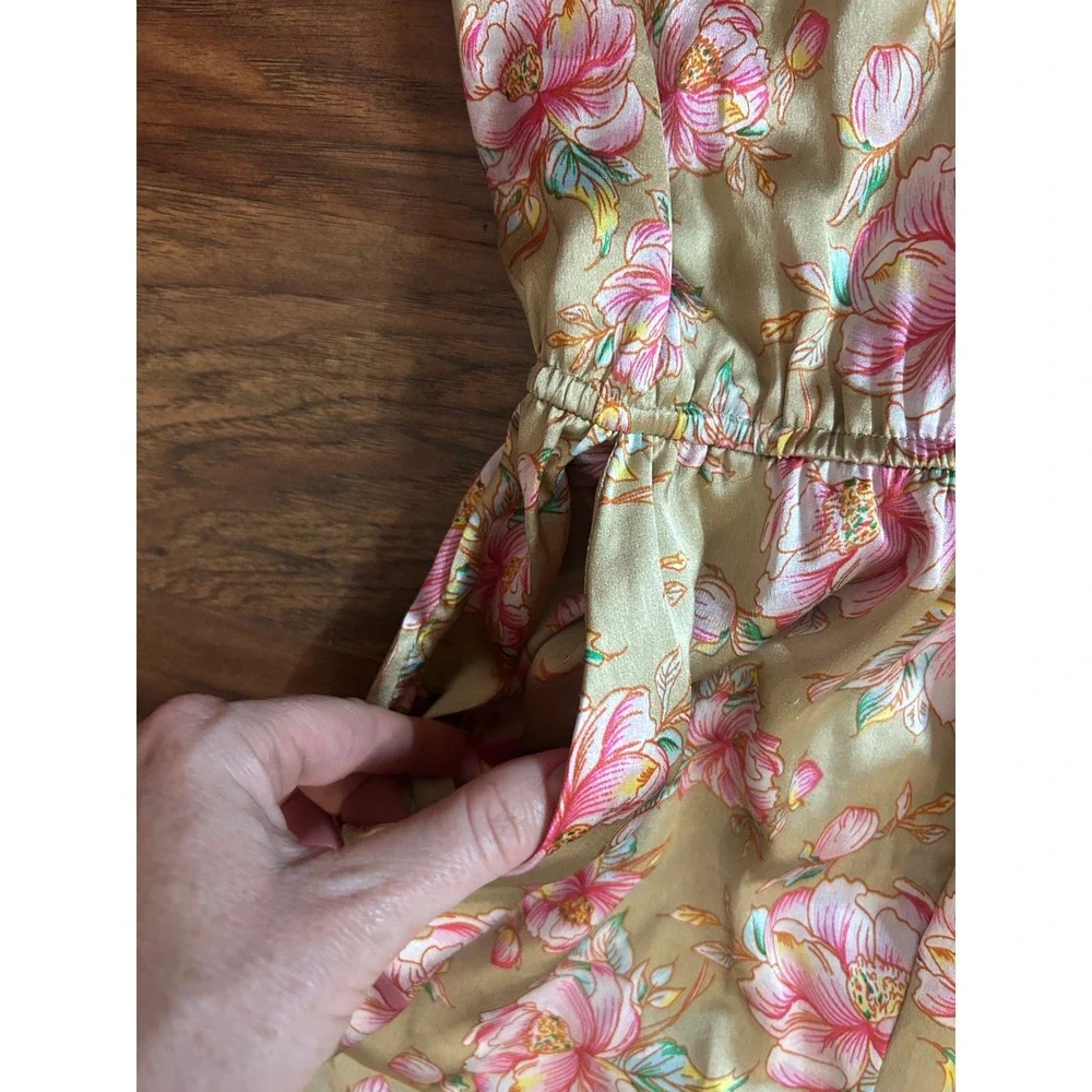 NWT Nasty Gal Nude Satin Floral Halter Jumpsuit Women Size 6 Wide Leg Pockets - Picture 10 of 16